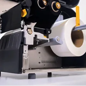 Rotolo da 1400 etichette adesive mm 100x150 Vellum  foro 76
