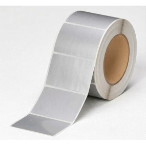 Rotolo da 750 etichette in poliestere argentato misura 40x30 adesive